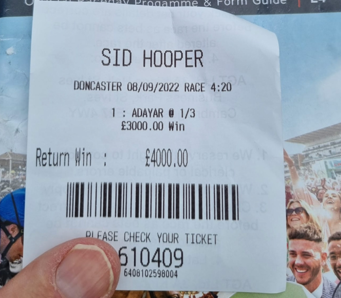 70B55C35-ED9B-4634-B3F4-95A3A291C961