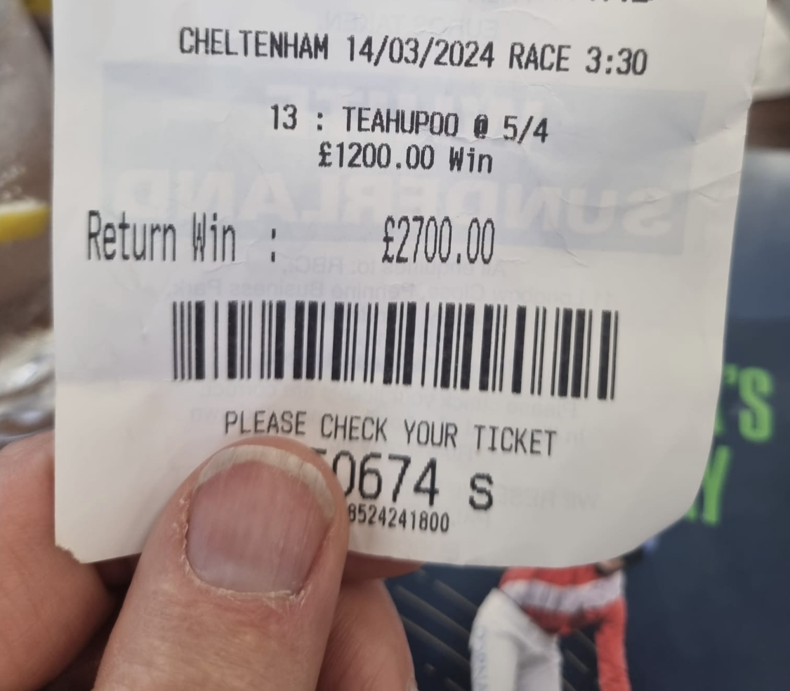 70B55C35-ED9B-4634-B3F4-95A3A291C961